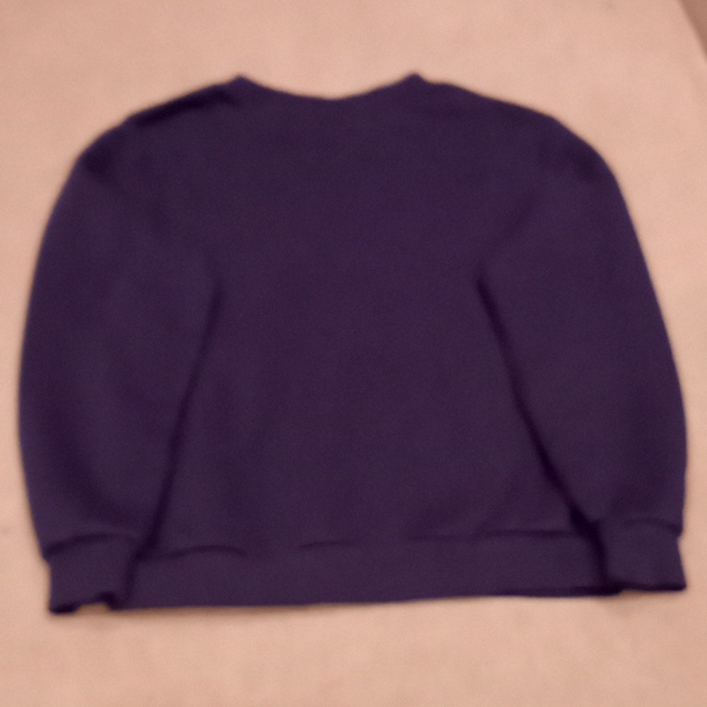 Sweater - Picture 2 of 3